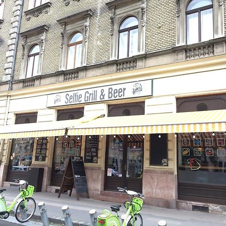Louisa Apartment Budapest Ngoại thất bức ảnh