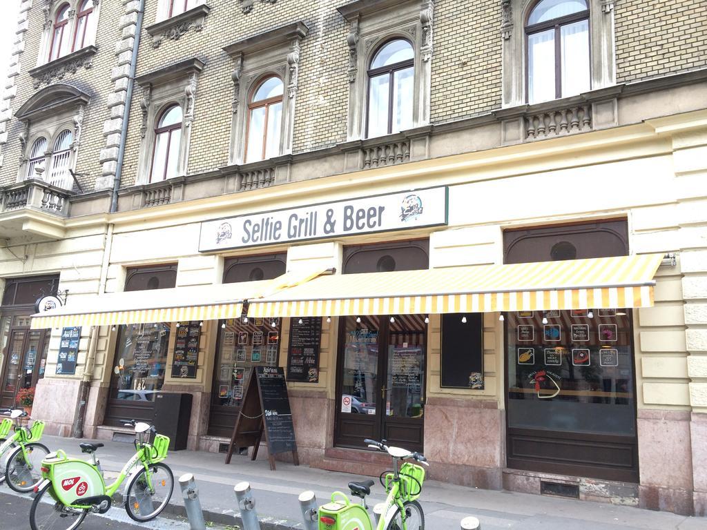 Louisa Apartment Budapest Ngoại thất bức ảnh